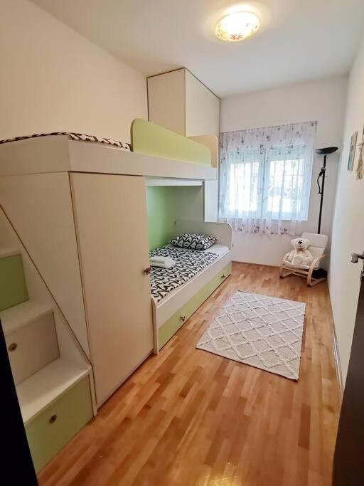 Apartman Pejic Подстрана Экстерьер фото